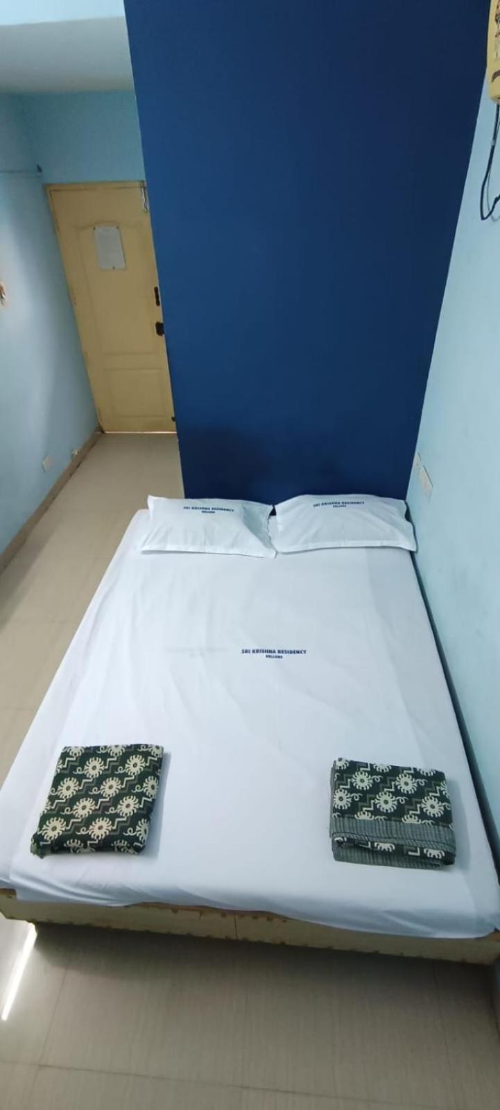 Hotel Elite Krishna Vellore Esterno foto