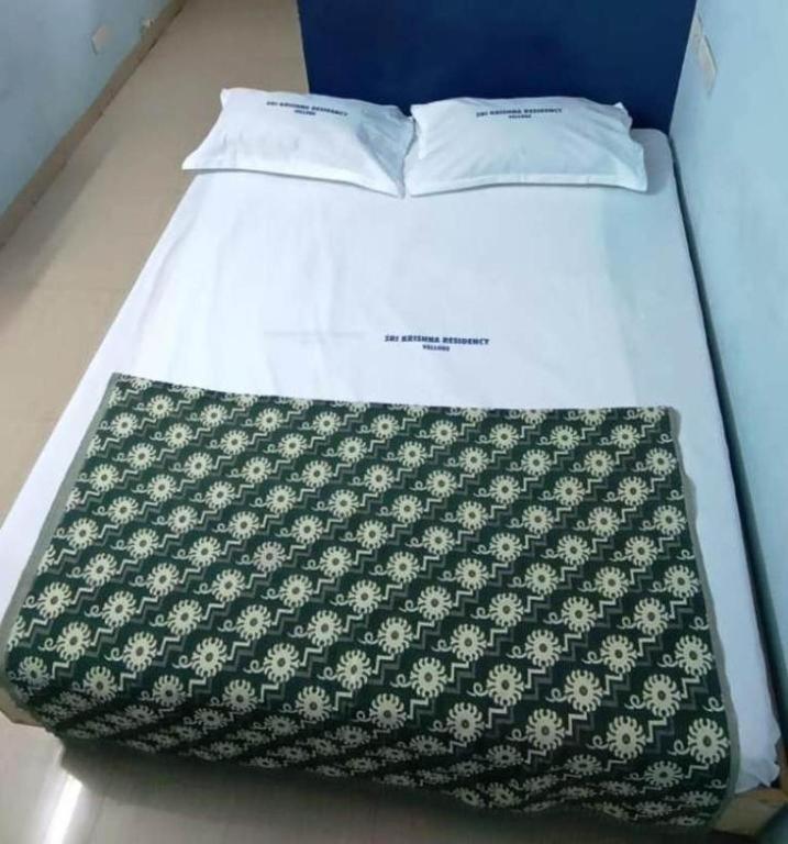 Hotel Elite Krishna Vellore Esterno foto